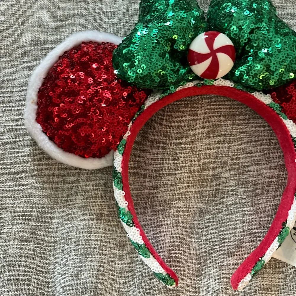 Disney Parks Peppermint‎ Candy Cane Ears Rare Edition Christmas Headband